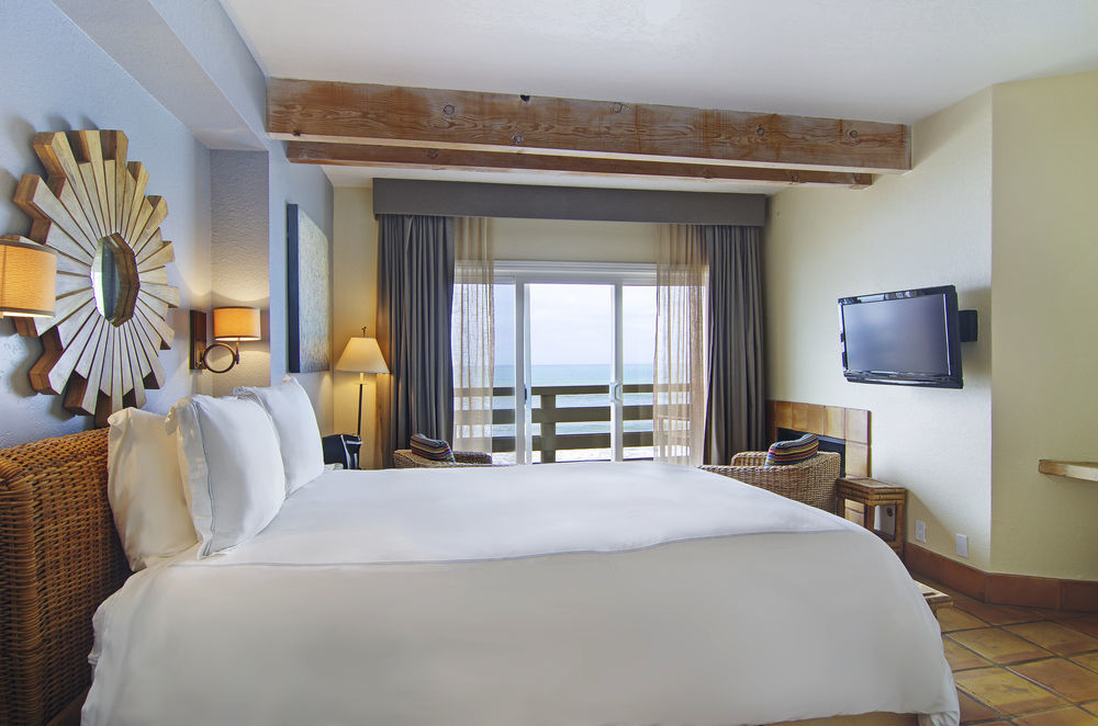 Cypress On Miramar Inn 3*